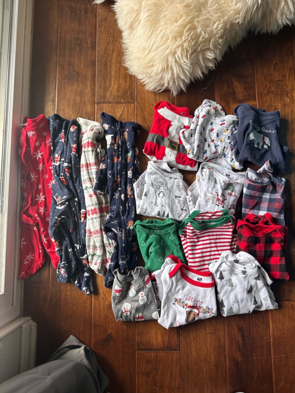 Lot of 16 baby clothes 3-6 months onesies zippered footies pajamas long sleeve